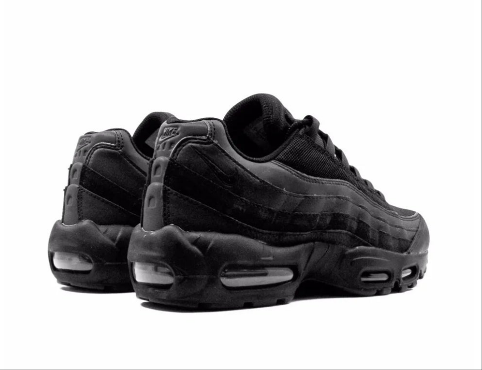 Nike Air Max 95 "Triple Black "